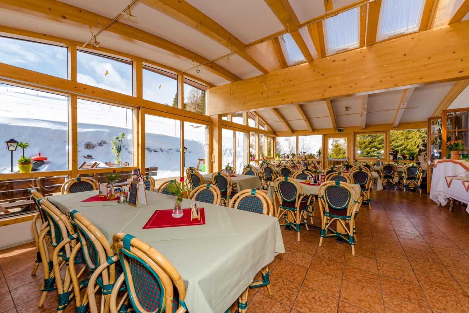 Almidylle Sabathy Hotell Obdach Exteriör bild